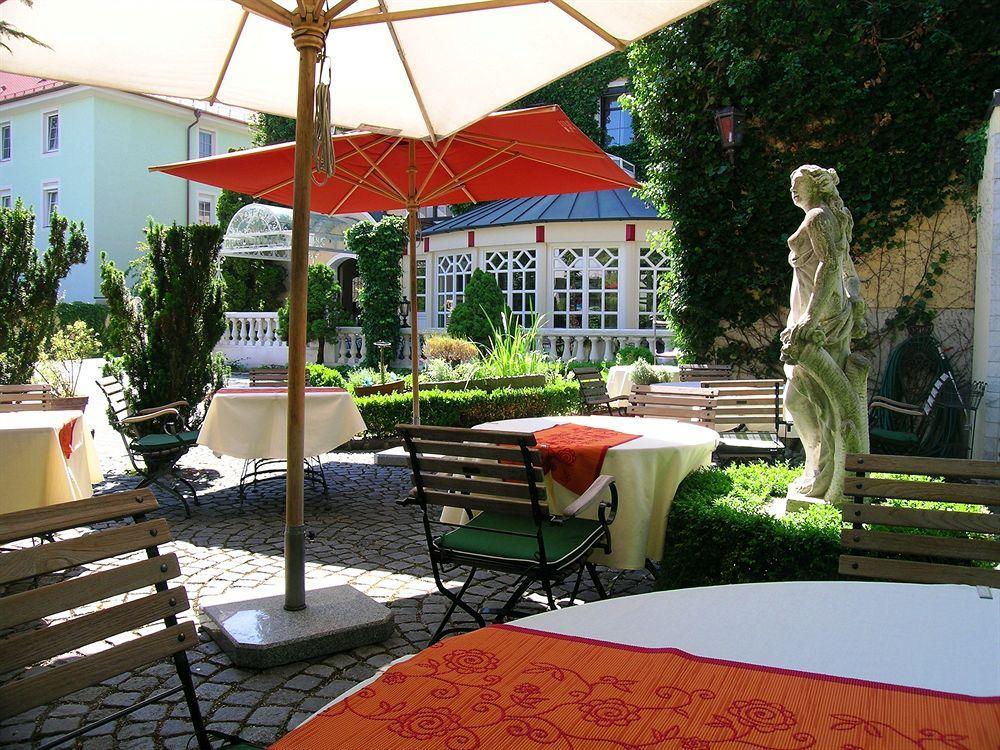 Romantik Hotel Fuerstenhof Landshut Exterior foto