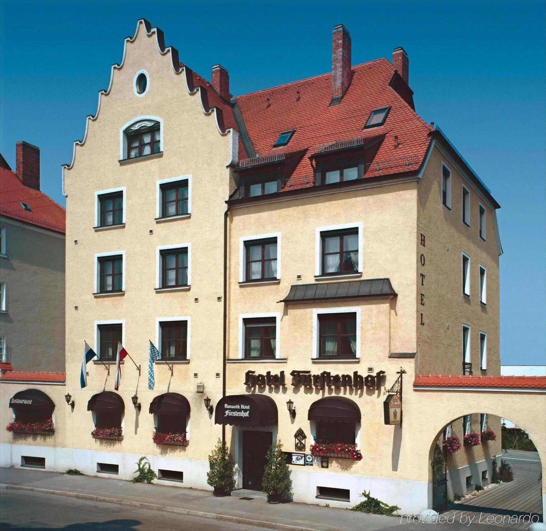 Romantik Hotel Fuerstenhof Landshut Exterior foto