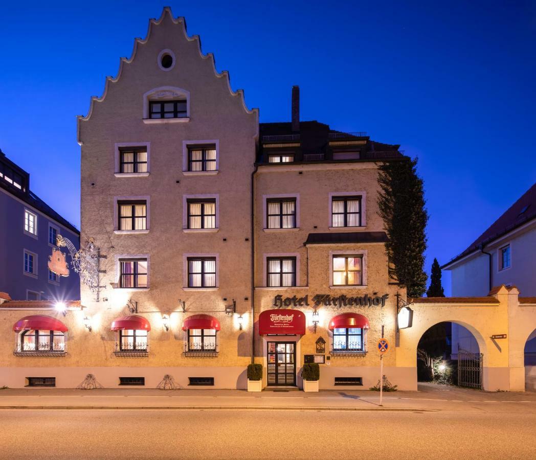 Romantik Hotel Fuerstenhof Landshut Exterior foto